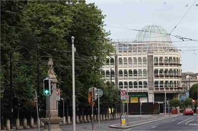 As part of a €100 million makeover, the St Stephen's Green shopping mall will be renovated