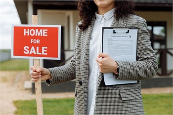 A significant increase in the number of houses being bulk-bought in Ireland