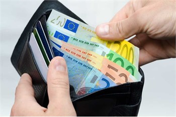 Euro Zone Inflation Ticks Up Slightly, Reinforcing Expectations of Steady ECB Rates
